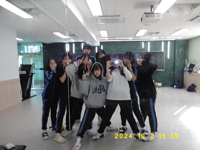 [청천중학교] B.O.B 대표 사진