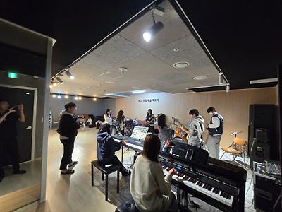[인천예송중학교] WAKE 대표 사진