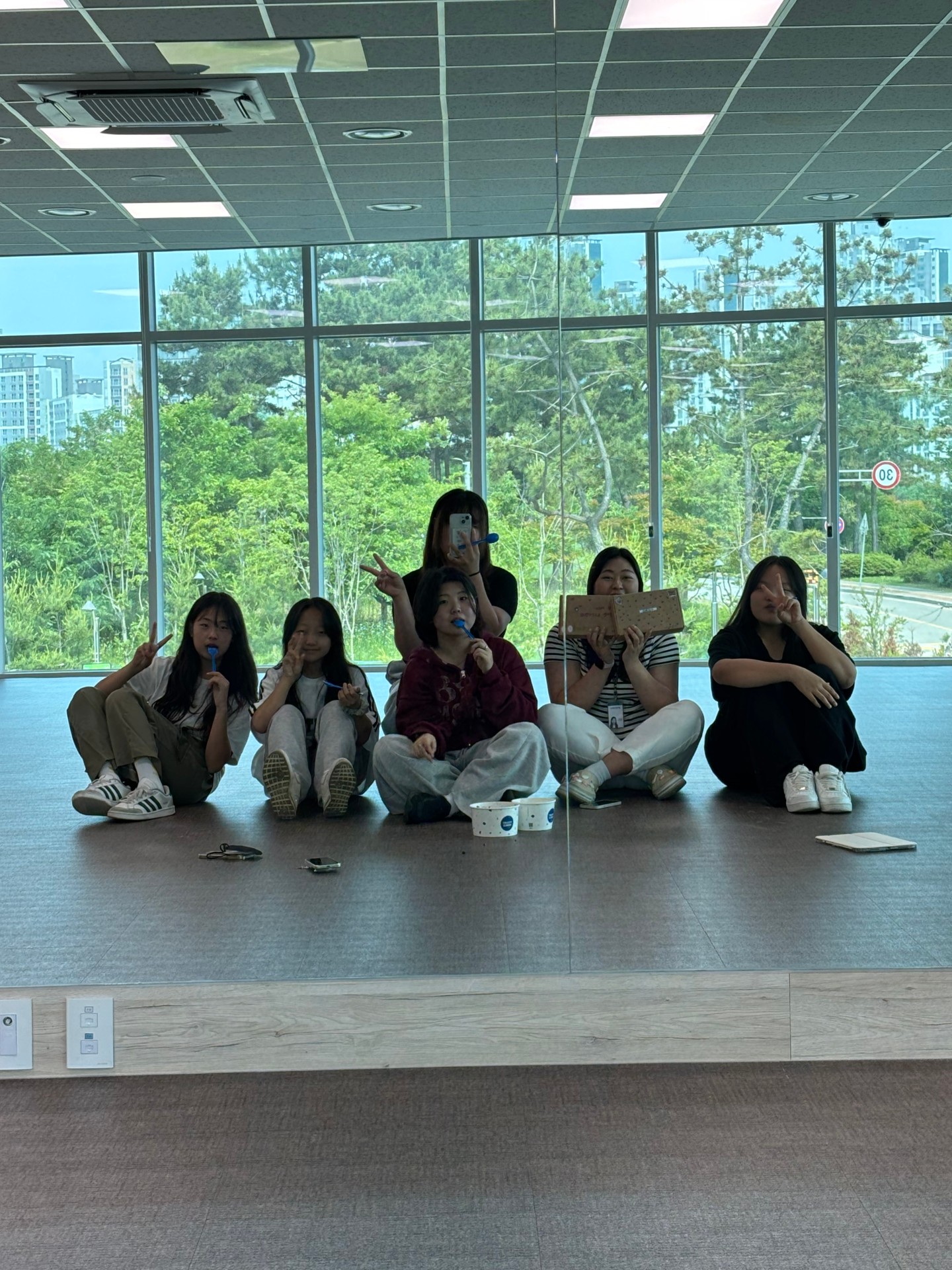 [중구청소년수련관] 트와일라잇 대표 사진